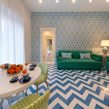 Sorrentovibes - Design Holiday Home In Sorrento City Center Eksteriør bilde